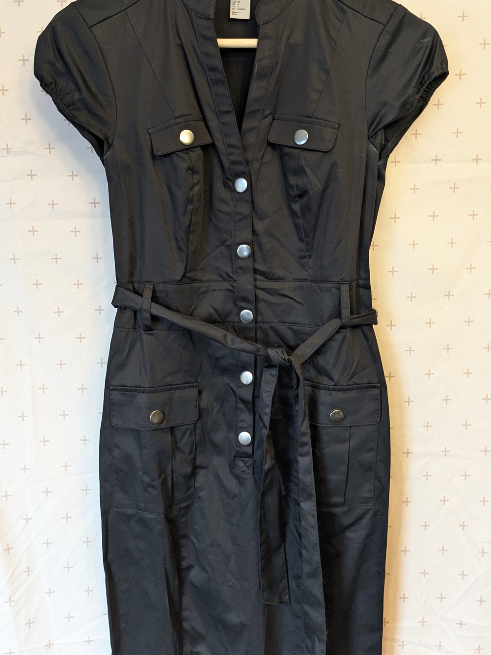H&M Black Cap Sleeve Shirt Dress Women's size 4 Sleek Formal Business Casual